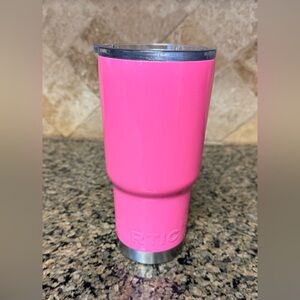 RTIC Pink 20 oz Tumbler - Drink Thru Lid